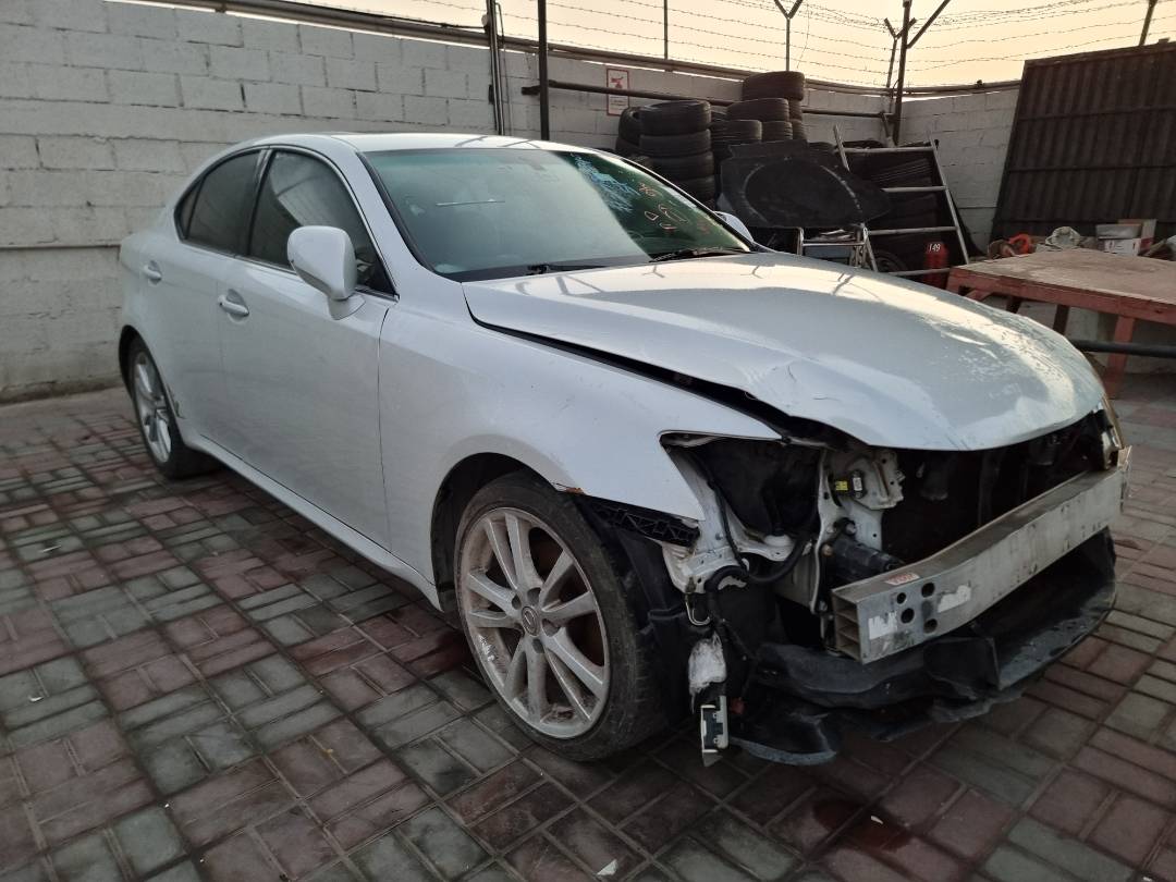 2007 LEXUS IS 250 — 229749 Miles — Lot 214578 — Souq - Marhaba Auctions Used Cars - Image 5