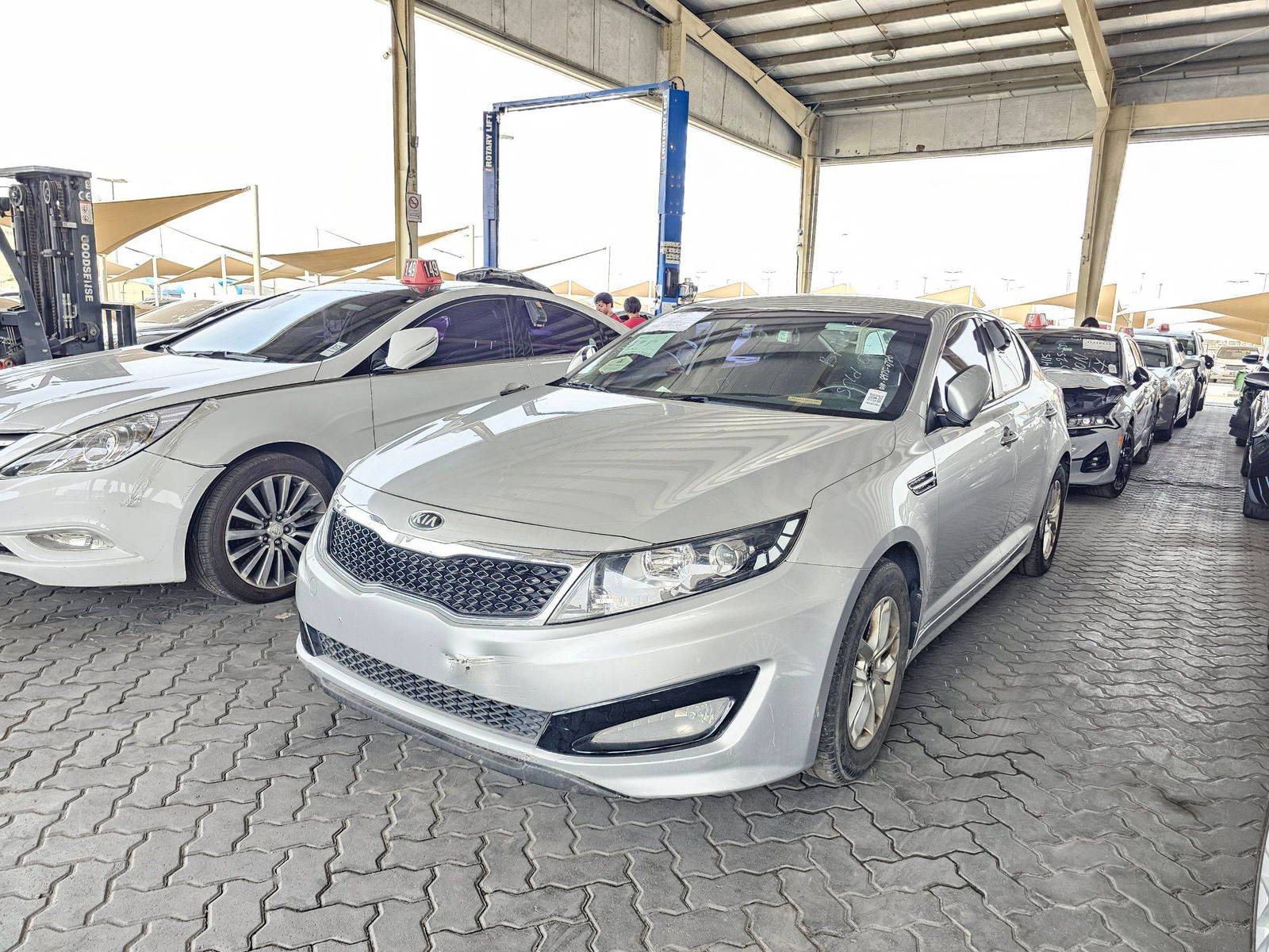 2013 KIA K5 — 180988 KM — Lot 386016 — Souq - Marhaba Auctions Used Cars - Image 5