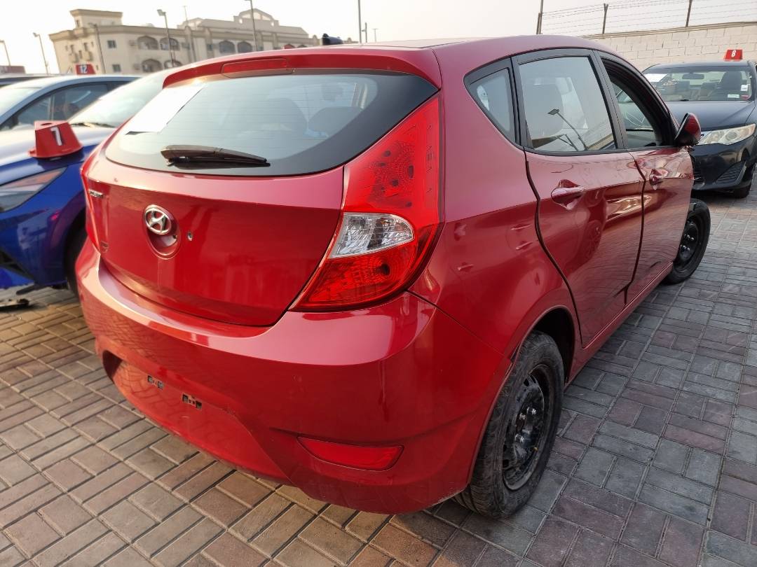 2014 HYUNDAI ACCENT — 118529 Miles — Lot 32154 — Main - Marhaba Auctions Used Cars - Image 4