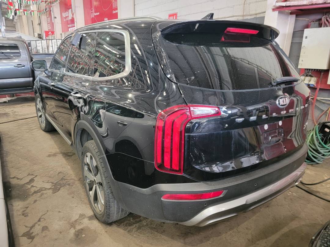 2020 KIA TELLURIDE — 105567 Miles — Lot C1LG013888 — Main - Marhaba Auctions Used Cars - Image 4
