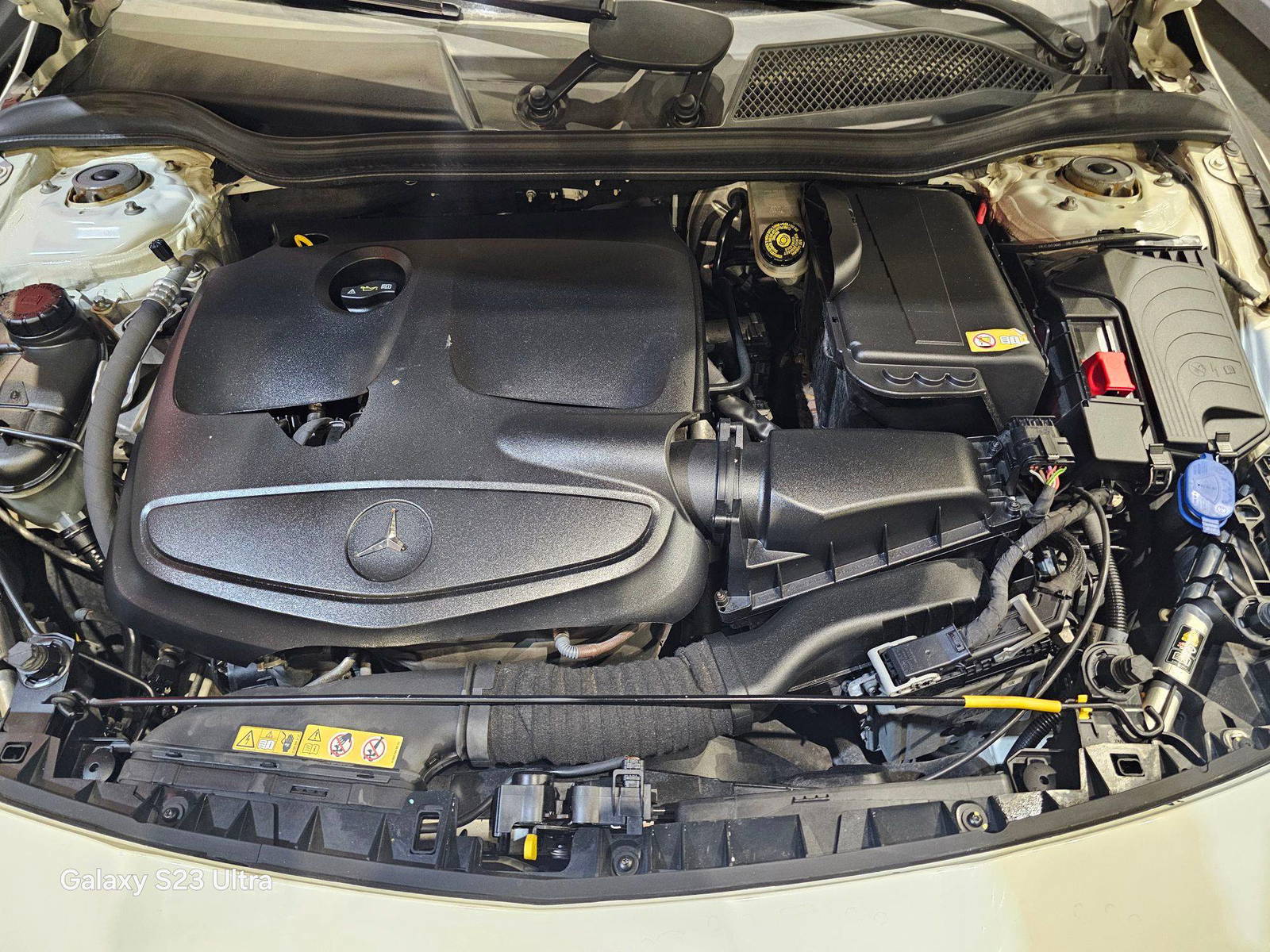 MERCEDES BENZ CLA 250 2014 - Marhaba Auction Used Cars - Image 11