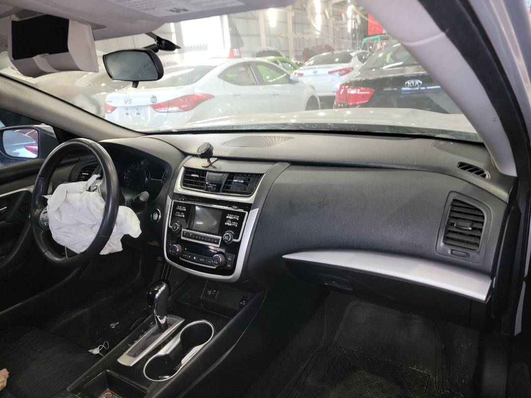 2018 NISSAN ALTIMA — 136357 Miles — Lot 38296073 - Marhaba Auctions Used Cars - Image 6