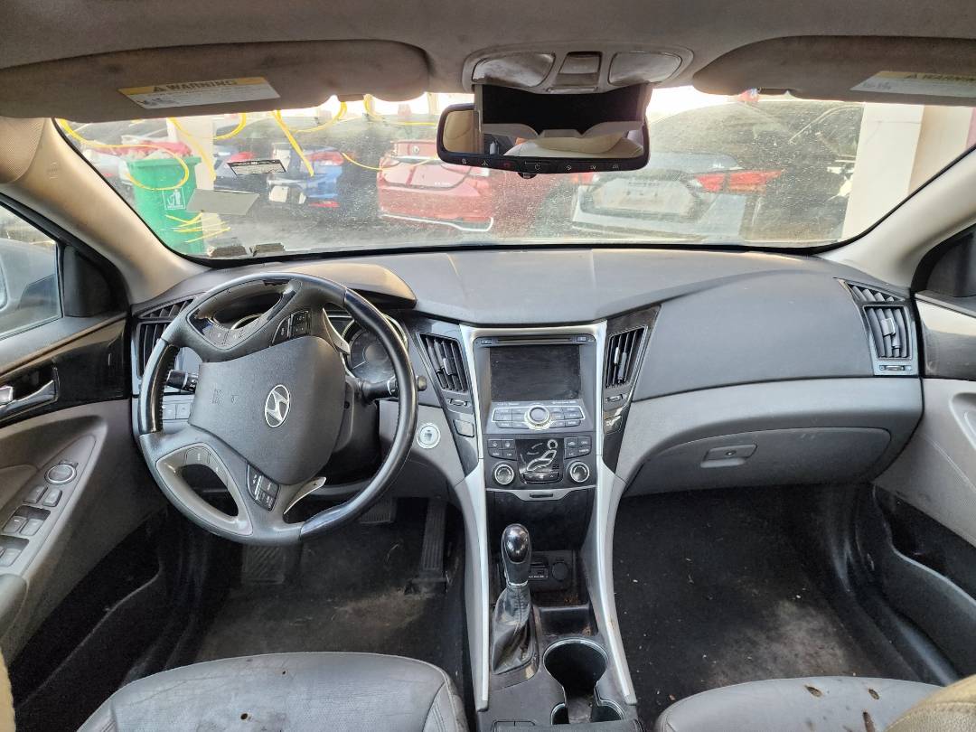 2012 HYUNDAI SONATA — 207897 Miles — Lot 756886 — Souq - Marhaba Auctions Used Cars - Image 9