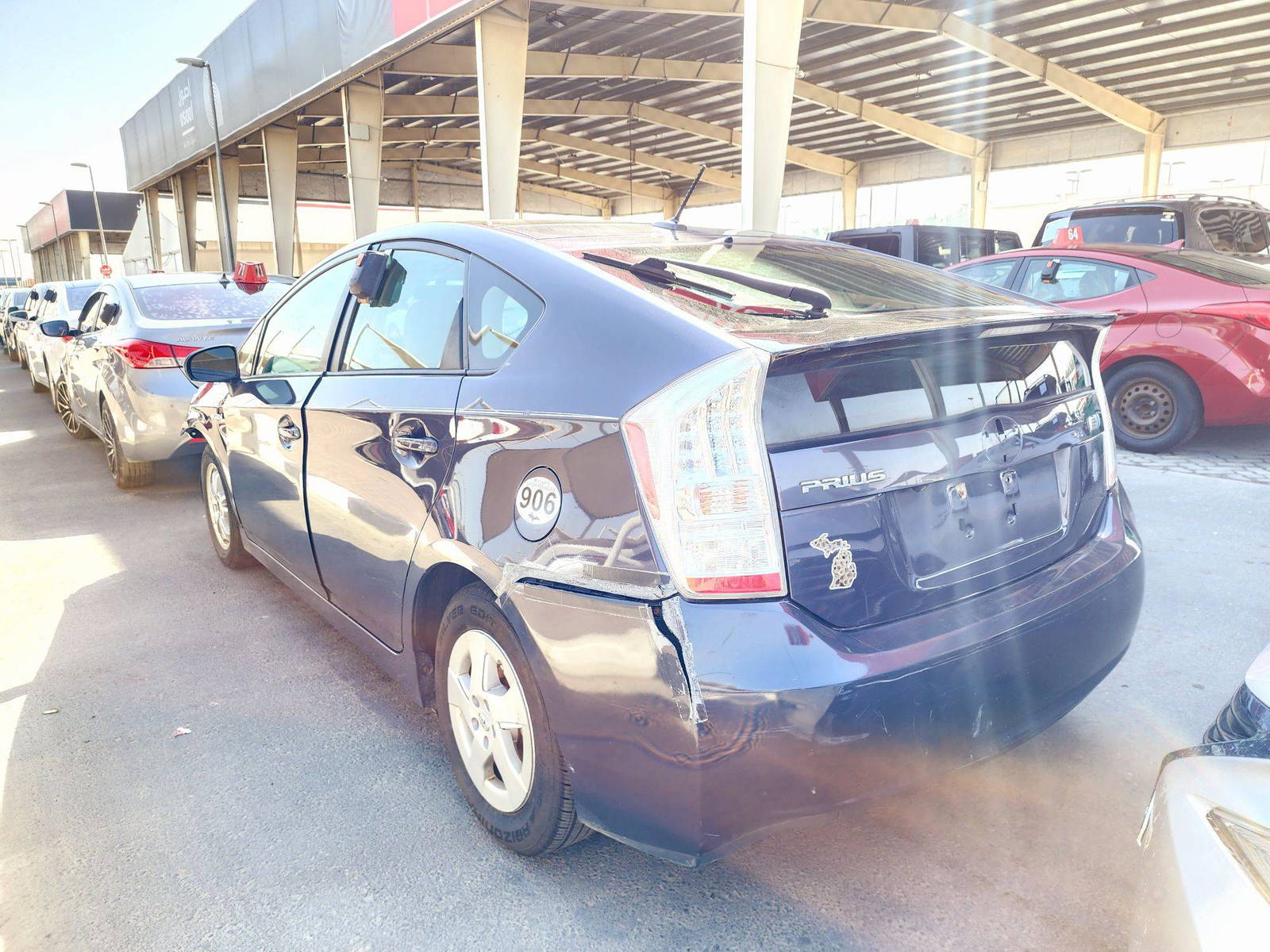 2010 TOYOTA PRIUS — 191471 Miles — Lot 223640 — Souq - Marhaba Auctions Used Cars - Image 3