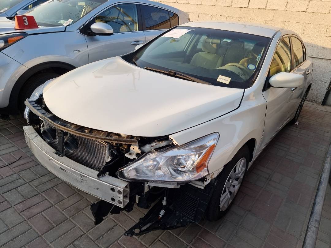 2015 NISSAN ALTIMA — 190189 Miles — Lot 124578 — Main - Marhaba Auctions Used Cars - Image 4