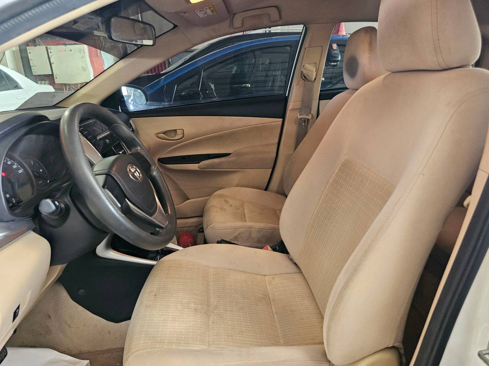 2019 TOYOTA YARIS — 161707 KM — Lot F30K2056119 — Main - Marhaba Auctions Used Cars - Image 8