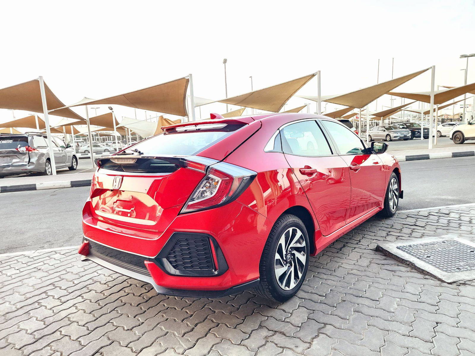 2019 HONDA CIVIC — 171245 KM — Lot 303161 — Main - Marhaba Auctions Used Cars - Image 4