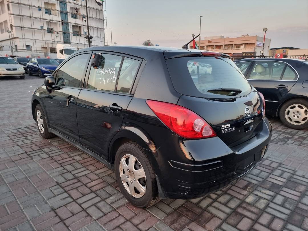 2009 NISSAN VERSA — 159603 Miles — Lot 40130242 — Souq - Marhaba Auctions Used Cars - Image 5