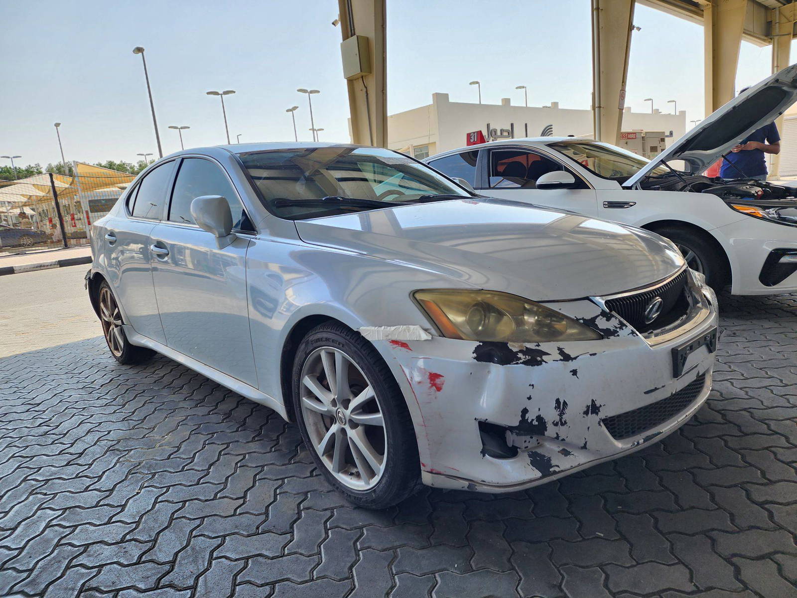 2007 LEXUS IS-350 — 234636 Miles — Lot 61539924 — Souq - Marhaba Auctions Used Cars - Image 4