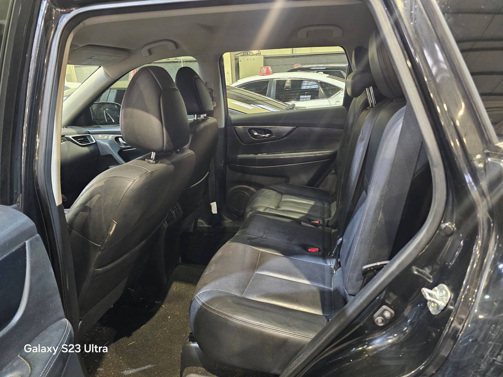 NISSAN ROGUE 2015 - Marhaba Auction Used Cars - Image 9