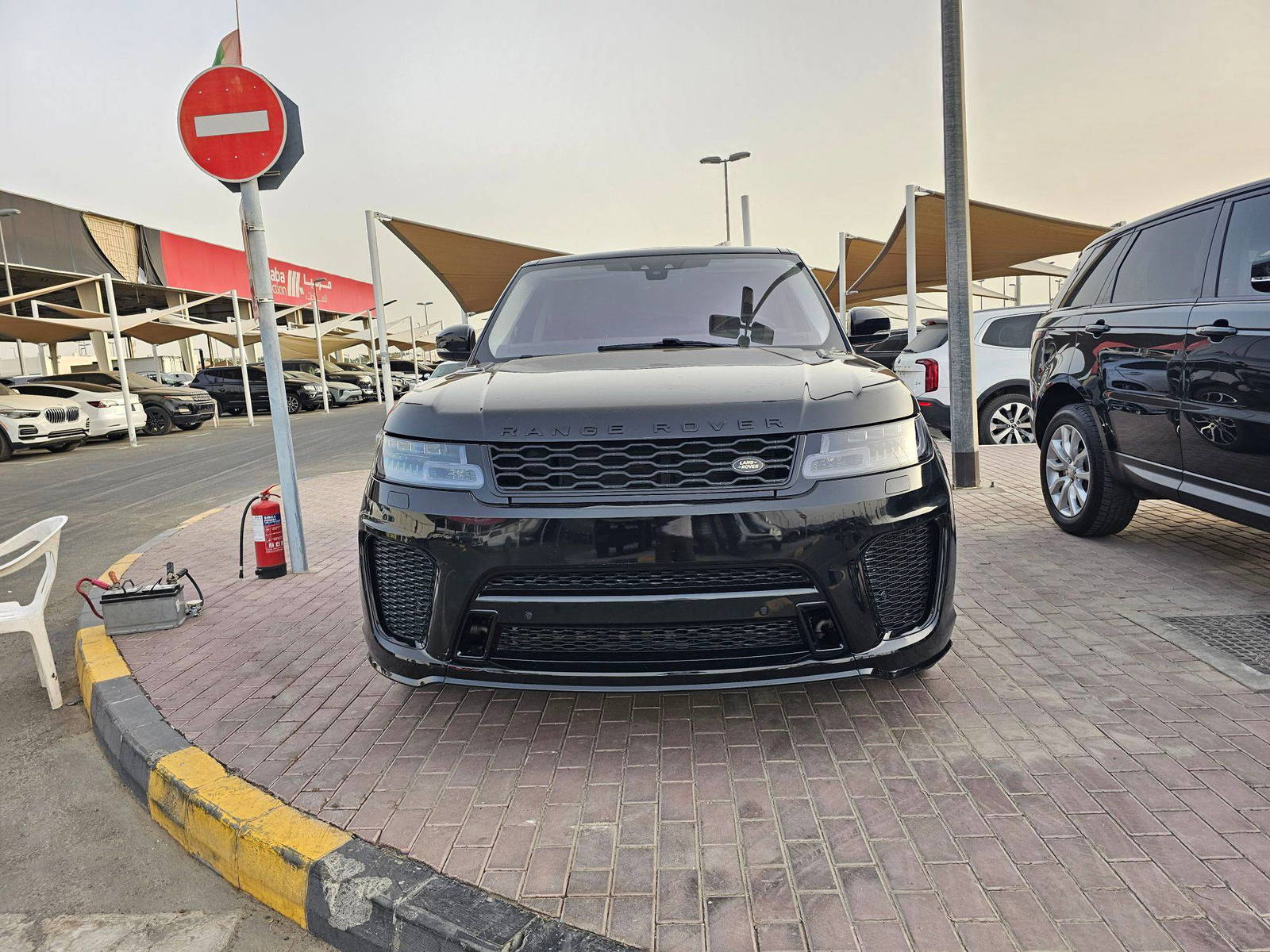 LAND ROVER RANGE ROVER SPORT SUPERCHARGED 2017 - Marhaba Auction Used Cars - Image 6