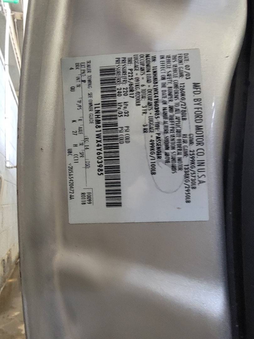 LINCOLN TOWN 2004 - Marhaba Auction Used Cars - Image 7