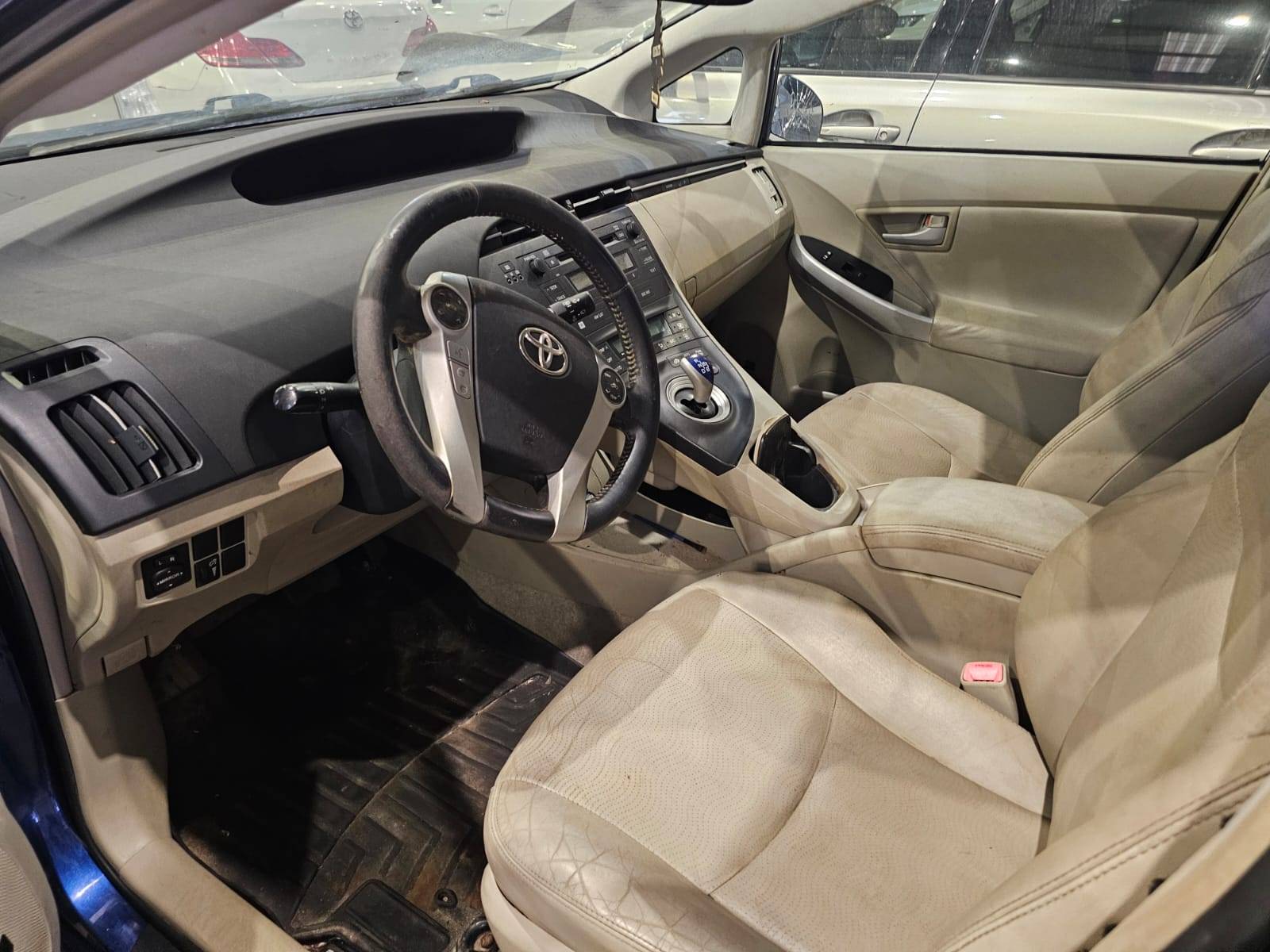 2010 TOYOTA PRIUS — 211506 Miles — Lot 99705035 — Main - Marhaba Auctions Used Cars - Image 8