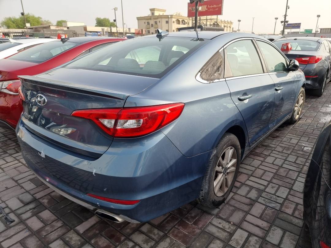 2015 HYUNDAI SONATA — 119435 Miles — Lot 215487 — Ind. 12 - Marhaba Auctions Used Cars - Image 4