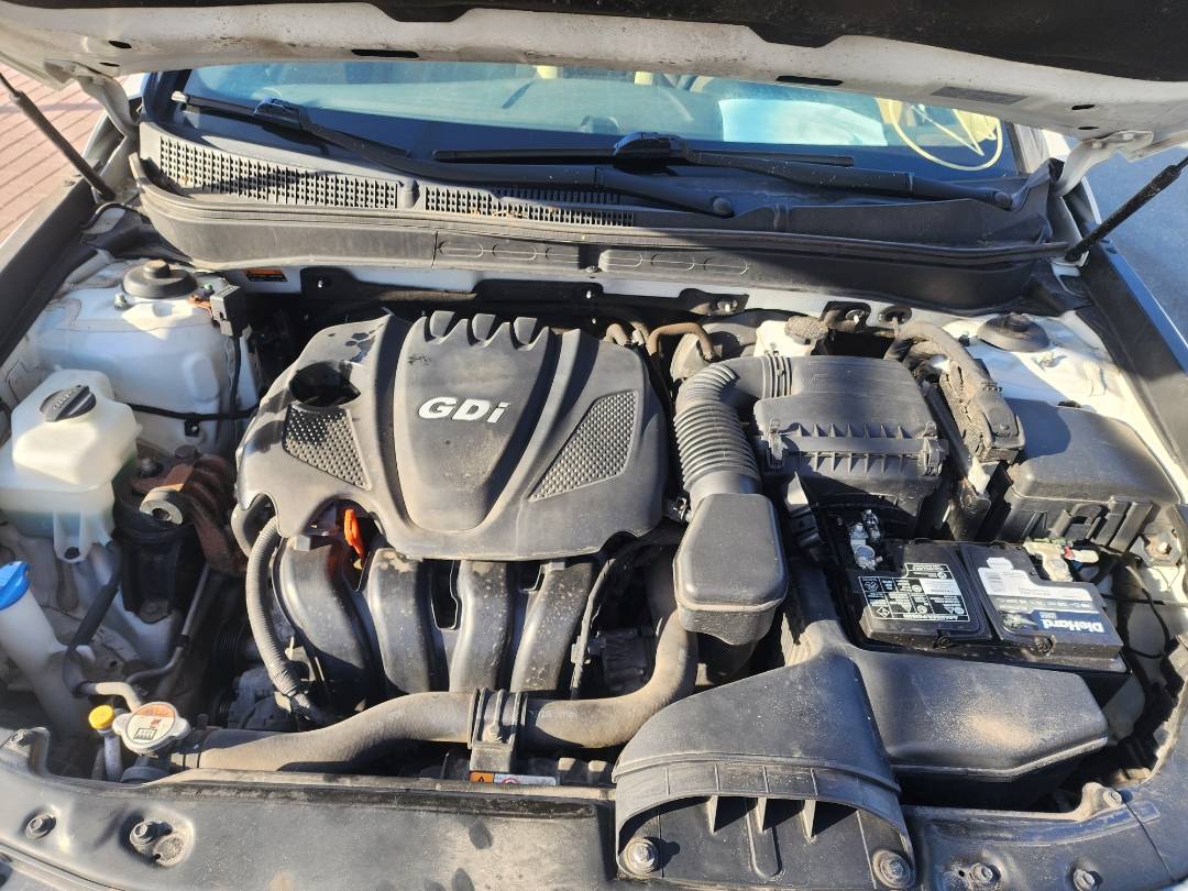 2014 HYUNDAI SONATA — 173024 Miles — Lot 73744353 - Marhaba Auctions Used Cars - Image 5