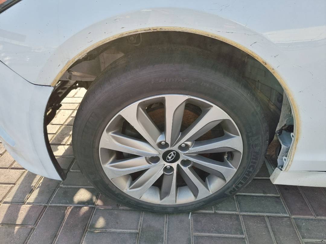 2015 HYUNDAI SONATA — 76865 Miles — Lot 125487 — Souq - Marhaba Auctions Used Cars - Image 10