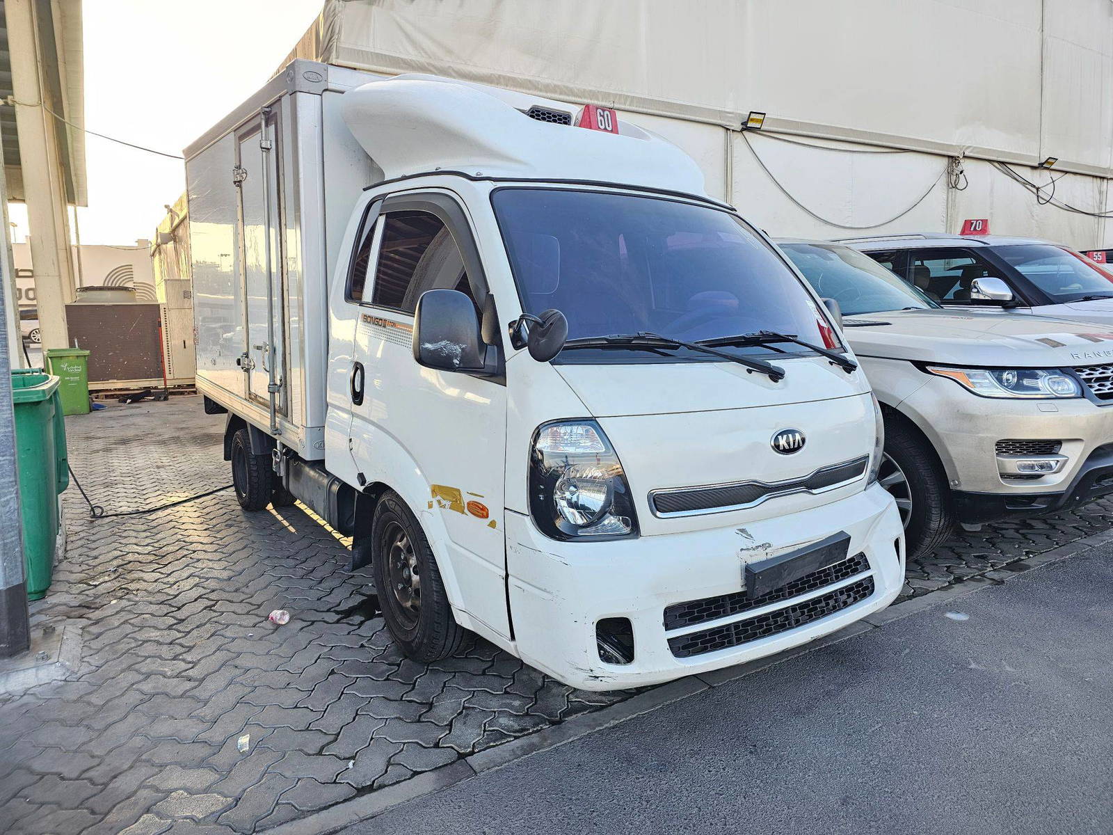 2016 KIA BONGO 3 — 197185 KM — Lot TZ76BGK073101 — Souq - Marhaba Auctions Used Cars - Image 3
