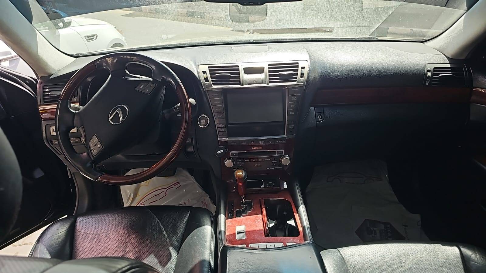 2011 LEXUS LS 460 — 220376 Miles — Lot 5003302 — Main - Marhaba Auctions Used Cars - Image 8