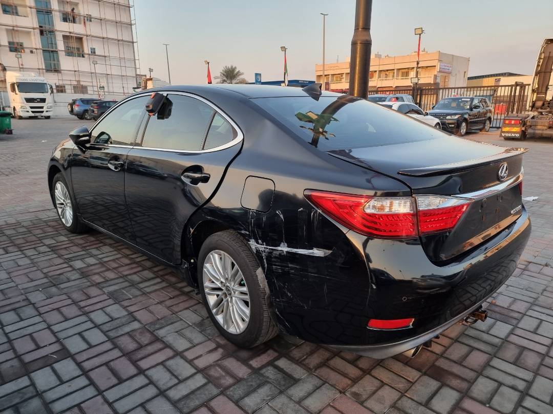 2015 LEXUS ES 350 — 137190 Miles — Lot 162123 — Main - Marhaba Auctions Used Cars - Image 5