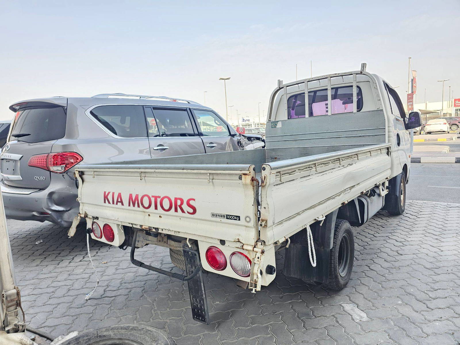 2013 KIA BONGO 3 — 113431 KM — Lot 779212 — Main - Marhaba Auctions Used Cars - Image 4