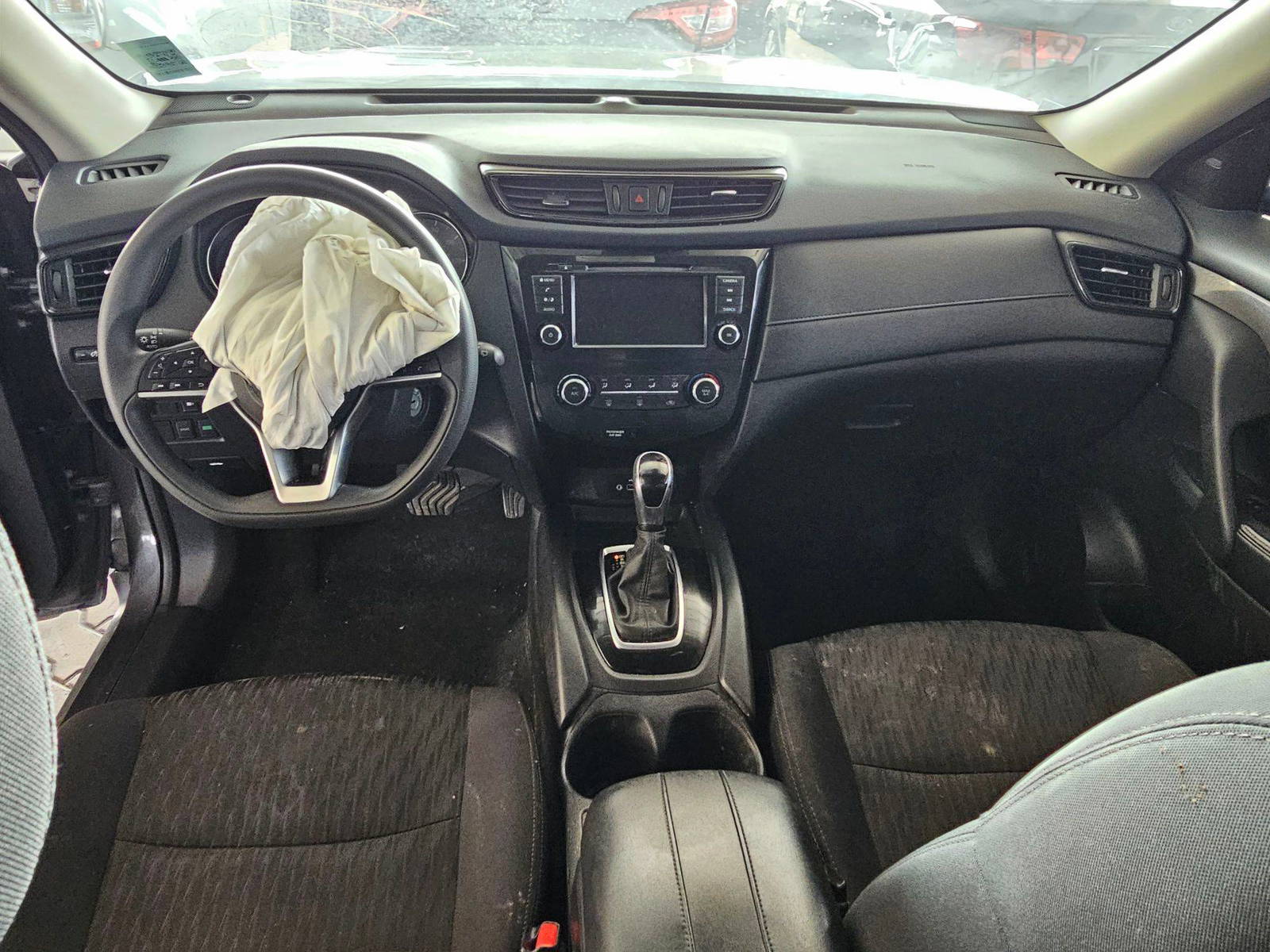 2019 NISSAN ROGUE — 101524 Miles — Lot 2KC717539 — Souq - Marhaba Auctions Used Cars - Image 8
