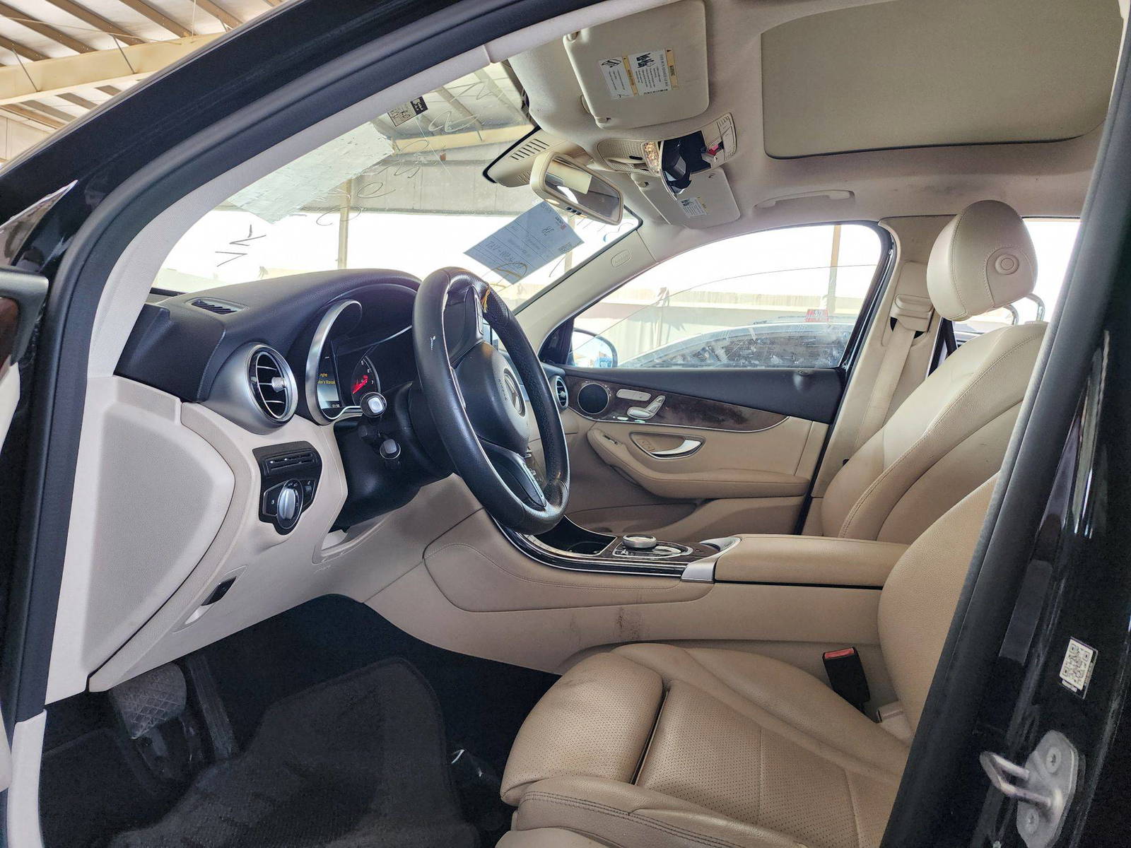 2018 MERCEDES BENZ GLC-300 — 64531 Miles — Lot 39419064 — Main - Marhaba Auctions Used Cars - Image 9
