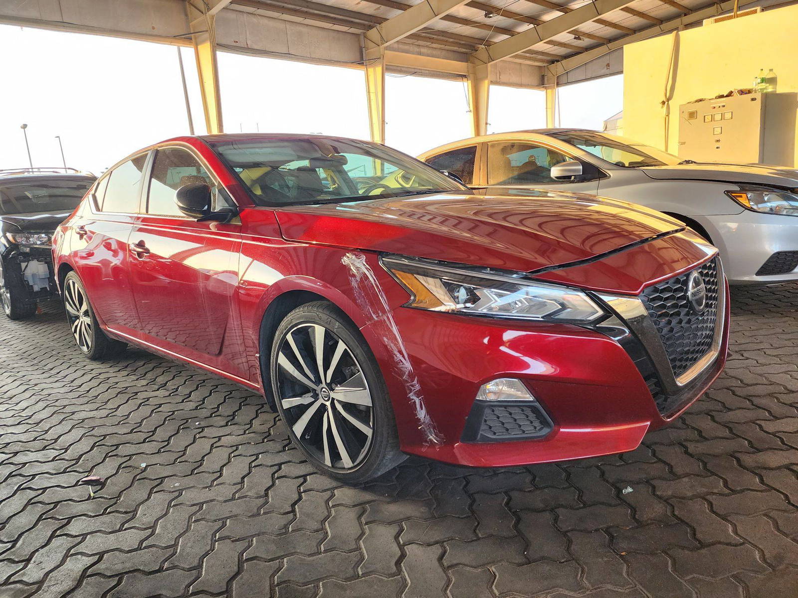 2021 NISSAN ALTIMA — 54068 Miles — Lot 51628324 — Souq - Marhaba Auctions Used Cars - Image 4