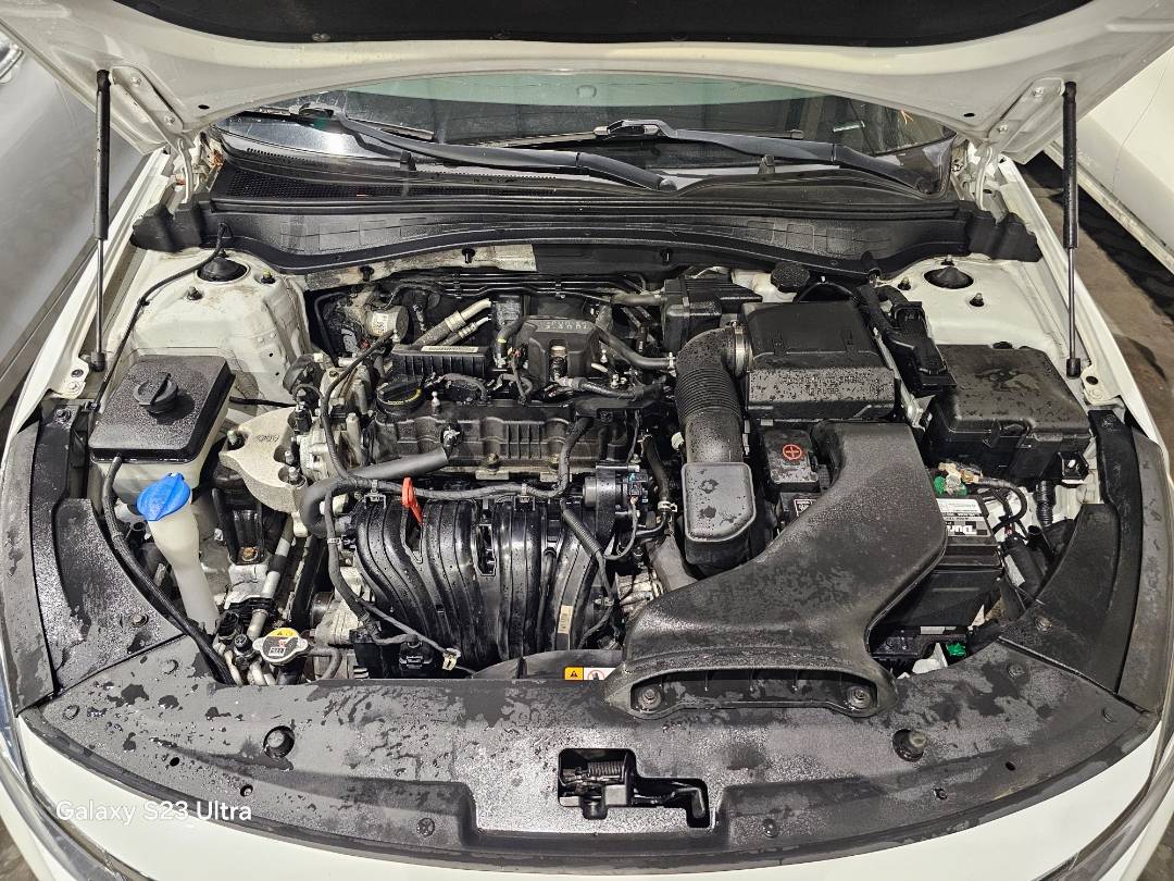 2019 KIA OPTIMA — 150978 Miles — Lot G280086 — Main - Marhaba Auctions Used Cars - Image 13