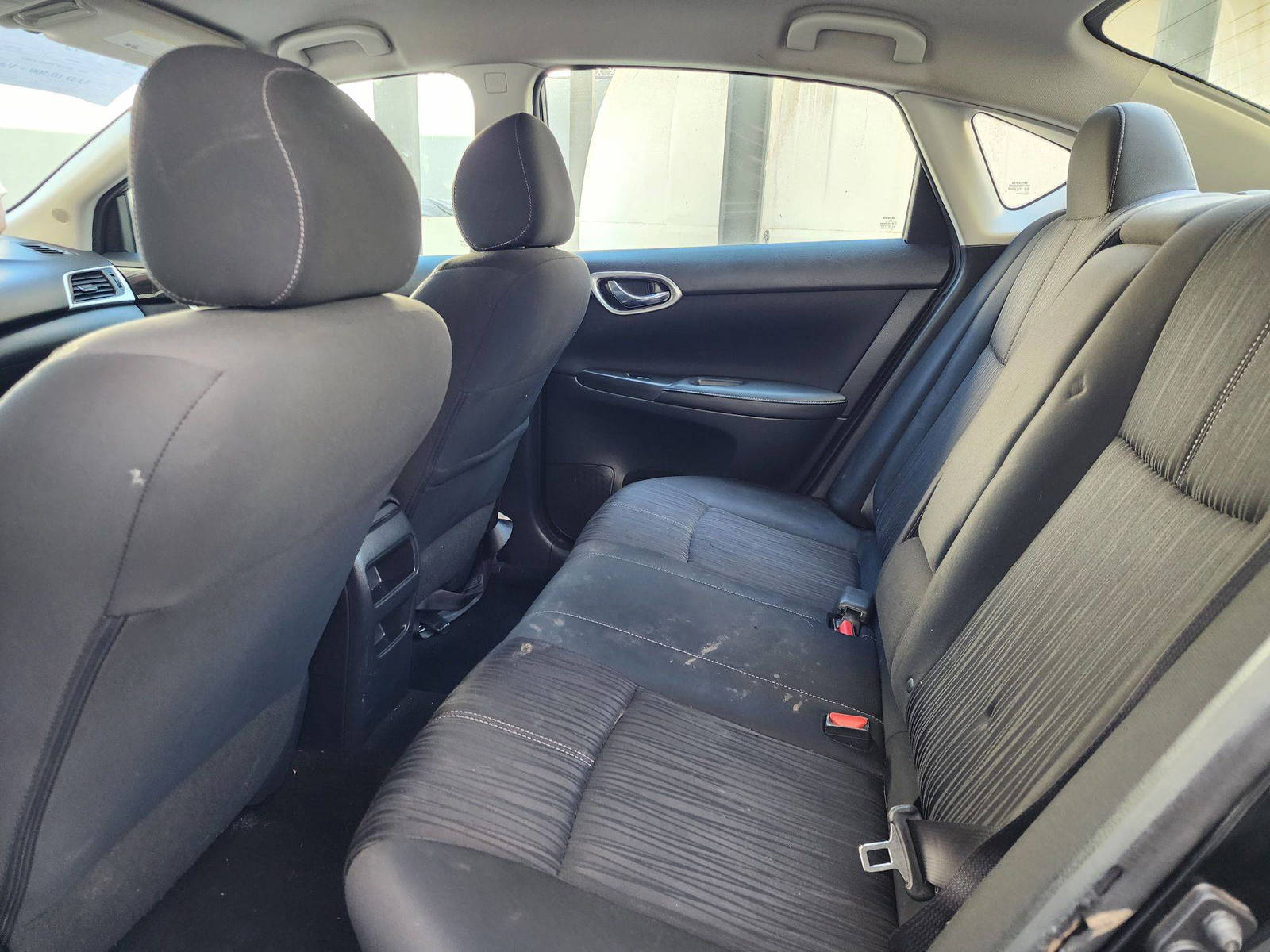 2017 NISSAN SENTRA — 115810 Miles — Lot 40068110 — Souq - Marhaba Auctions Used Cars - Image 7