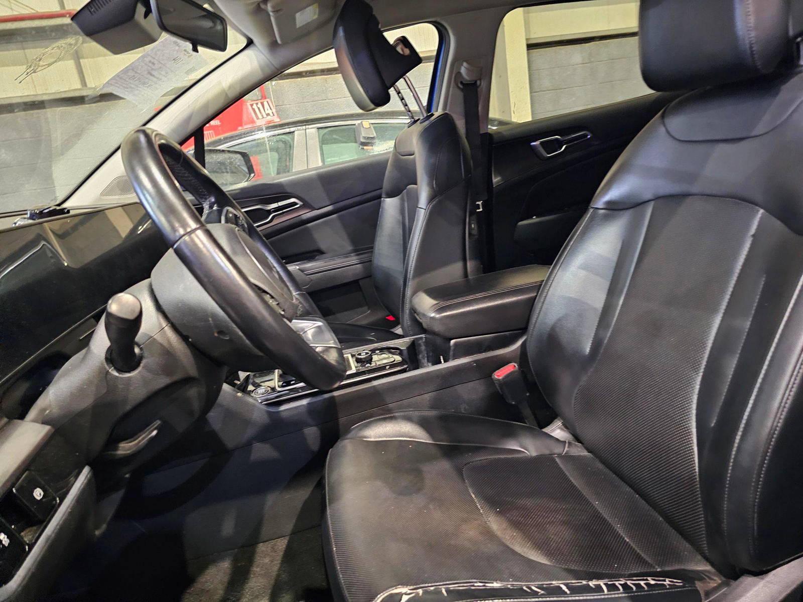 KIA SPORTAGE 2023 - Marhaba Auction Used Cars - Image 9