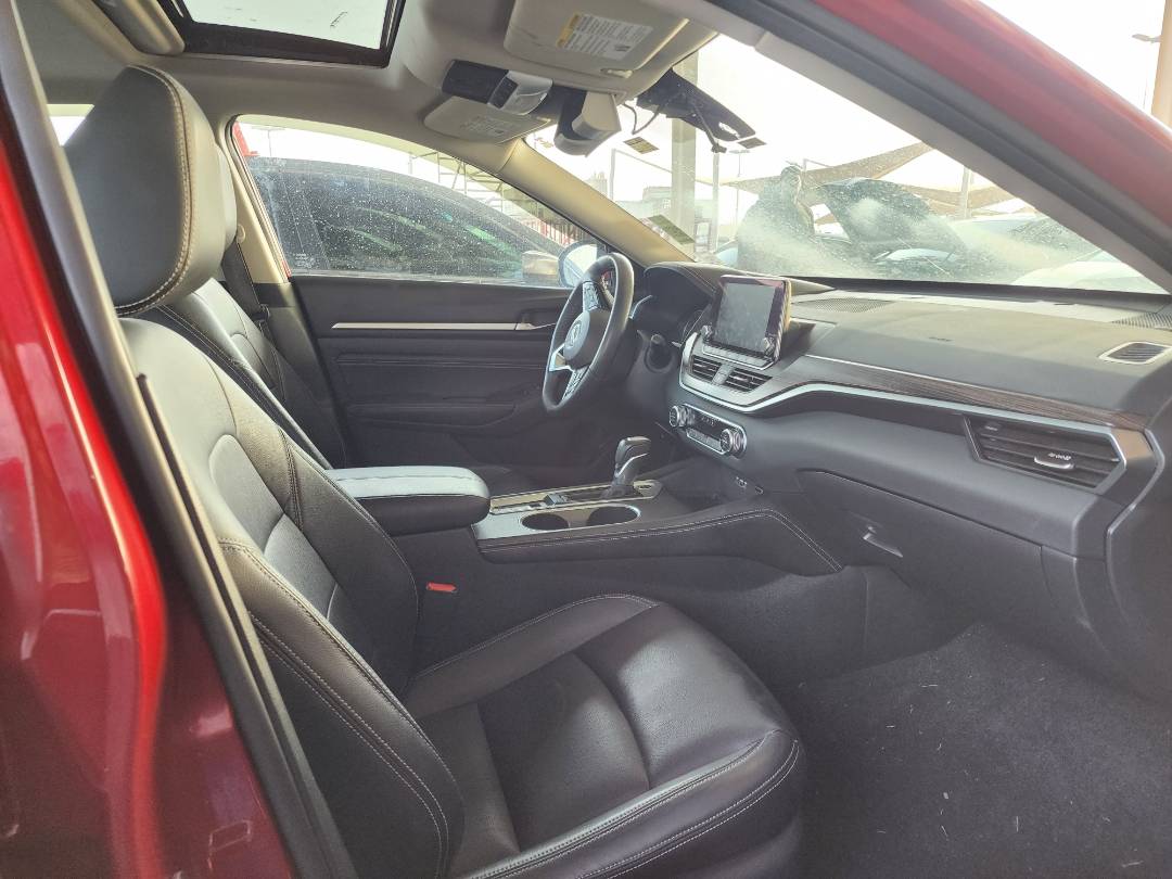 2019 NISSAN ALTIMA — 75006 KM — Lot 74059083 — Souq - Marhaba Auctions Used Cars - Image 5