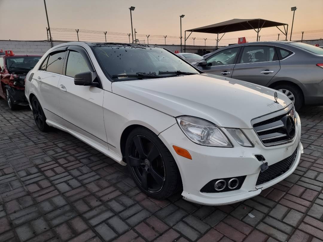 2010 MERCEDES BENZ E 350 — 184833 Miles — Lot 124578 — Souq - Marhaba Auctions Used Cars - Image 3