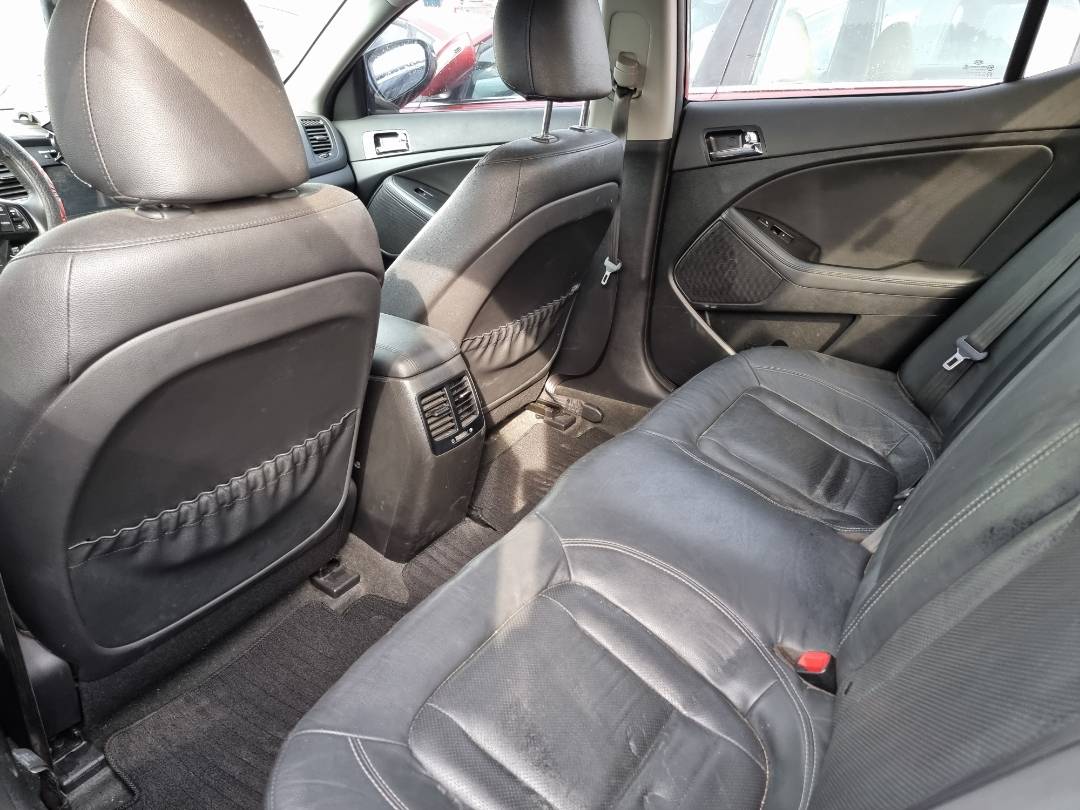 2013 KIA K5 — 262353 KM — Lot 017658 — Souq - Marhaba Auctions Used Cars - Image 6