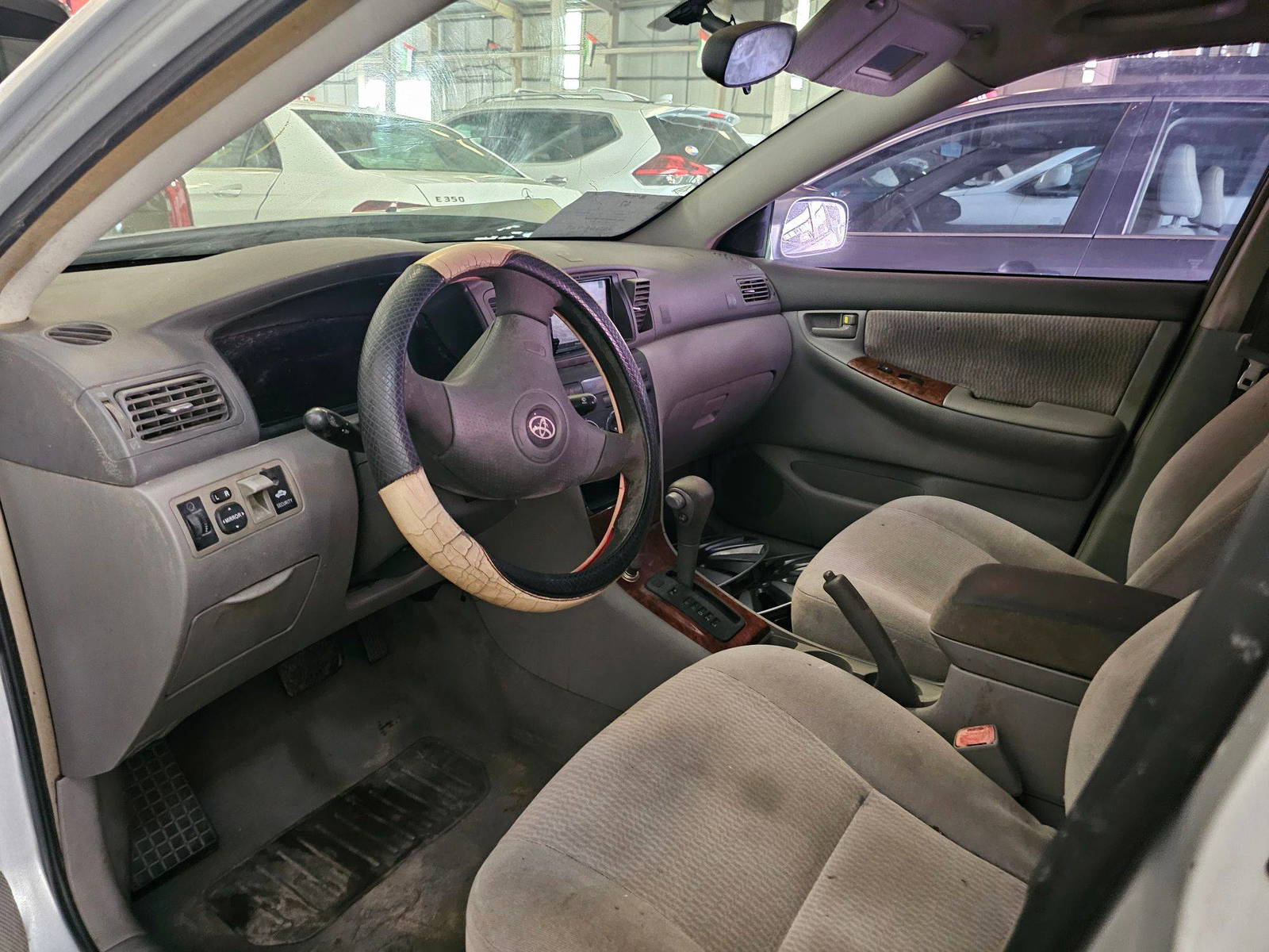2006 TOYOTA COROLLA — 208472 Miles — Lot 98884605 — Main - Marhaba Auctions Used Cars - Image 7