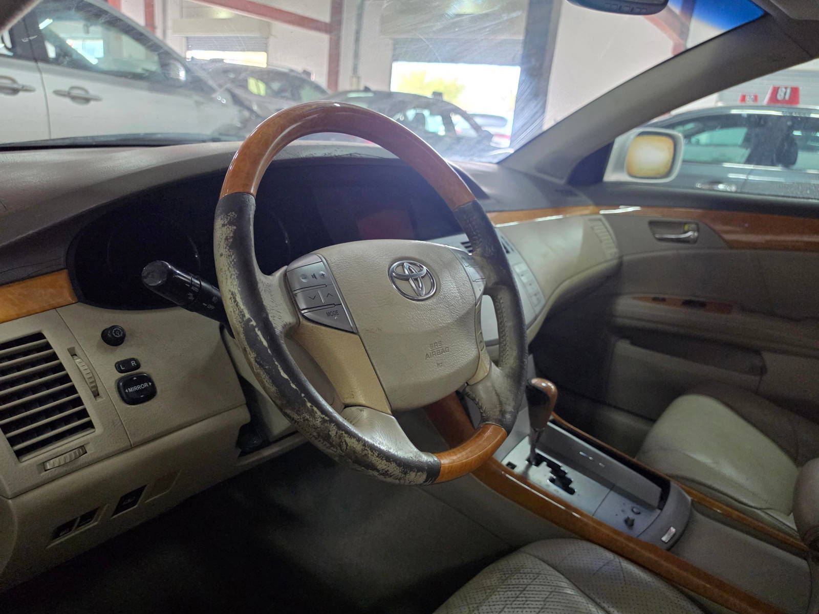 2007 TOYOTA AVALON — 194045 Miles — Lot 44235134 - Marhaba Auctions Used Cars - Image 9