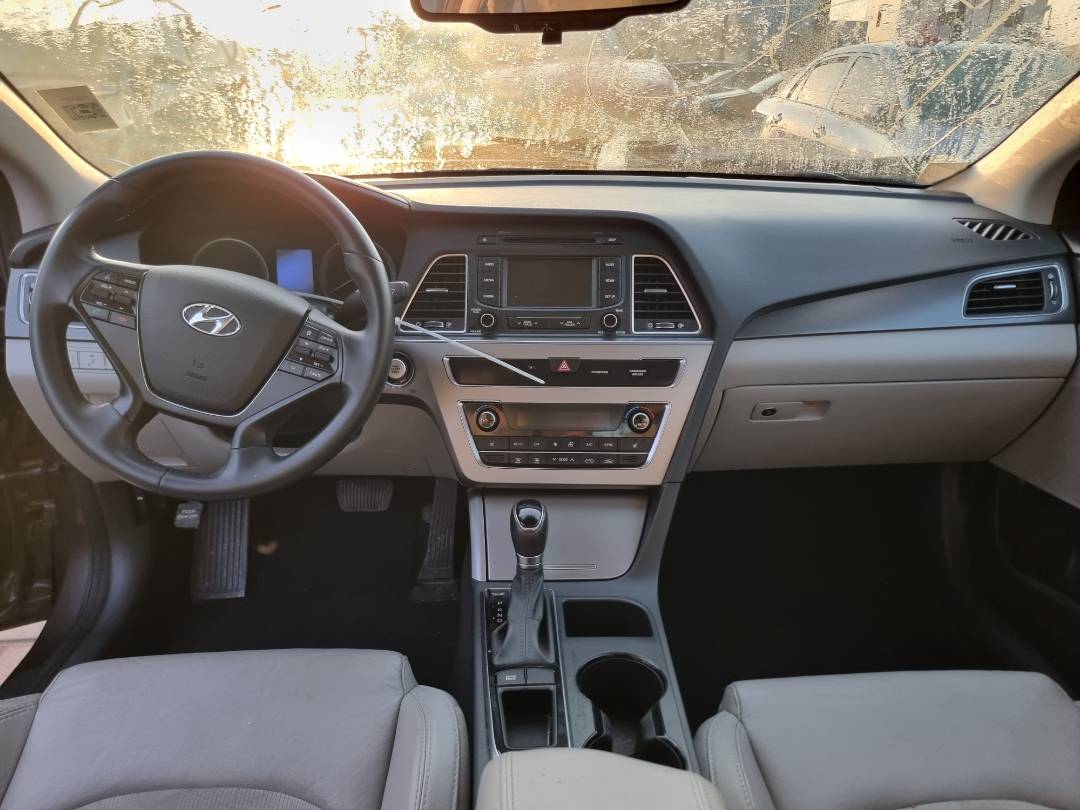 2015 HYUNDAI SONATA — 84086 Miles — Lot 125487 — Ind. 12 - Marhaba Auctions Used Cars - Image 8