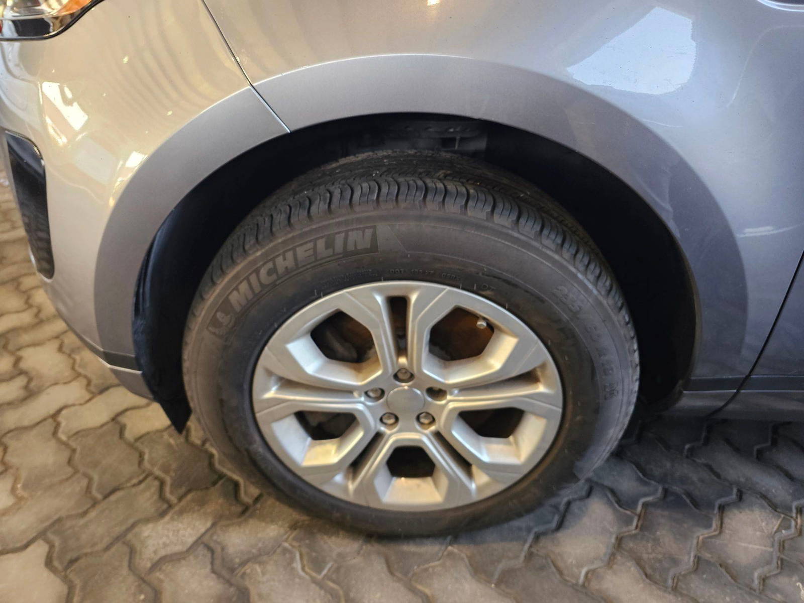 2020 LAND ROVER RANGE ROVER EVOQUE — 49362 Miles — Lot 42923022 — Souq - Marhaba Auctions Used Cars - Image 12