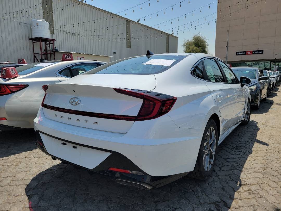 2020 HYUNDAI SONATA — 44016 Miles — Lot H038613 — Main - Marhaba Auctions Used Cars - Image 3
