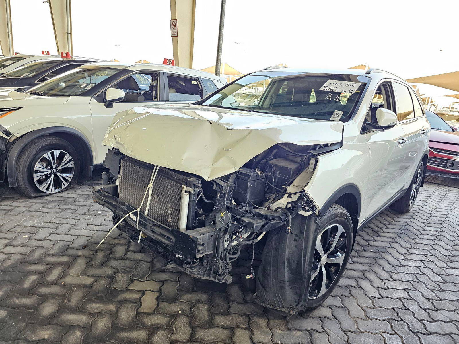 2018 KIA SORENTO — 102652 Miles — Lot A53JG384120 — Souq - Marhaba Auctions Used Cars - Image 5