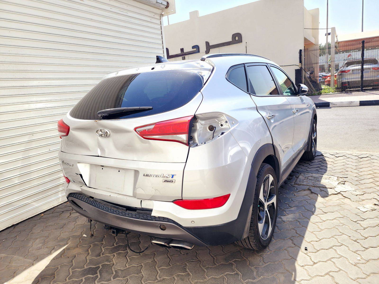 2016 HYUNDAI TUCSON — 101192 Miles — Lot 41812125 — Souq - Marhaba Auctions Used Cars - Image 4
