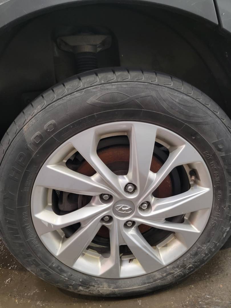 2019 HYUNDAI TUCSON — 109858 Miles — Lot 36824686 - Marhaba Auctions Used Cars - Image 4