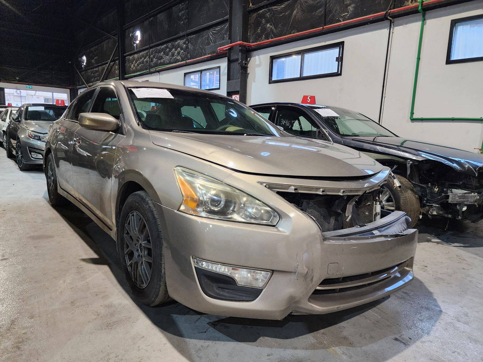 2014 NISSAN ALTIMA — 154927 Miles — Lot 85233 — Al Quoz - Marhaba Auctions Used Cars - Image 4