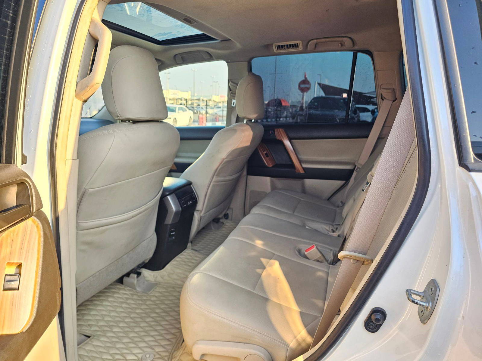 TOYOTA PRADO 2013 - Marhaba Auction Used Cars - Image 7