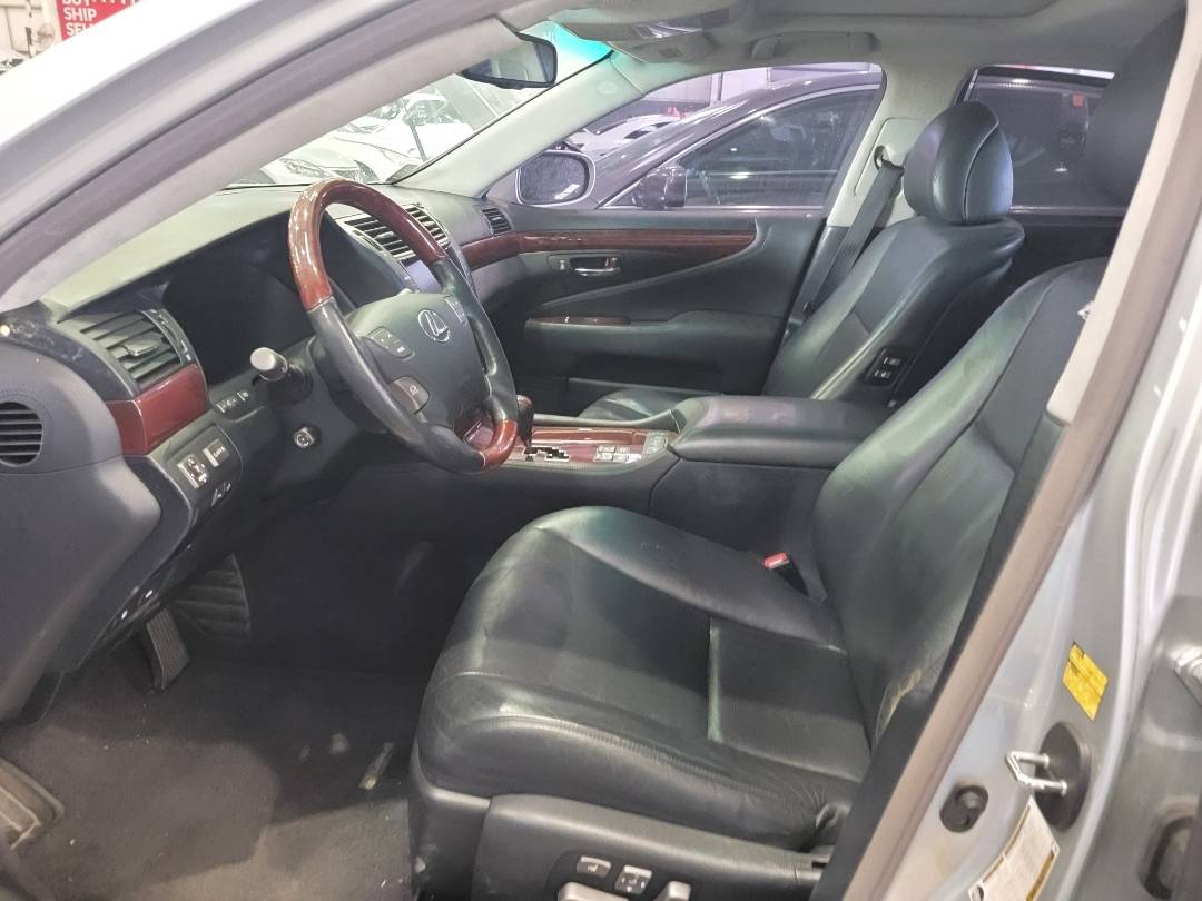 2007 LEXUS LS 460 — 305836 KM — Lot 5007391 — Main - Marhaba Auctions Used Cars - Image 8