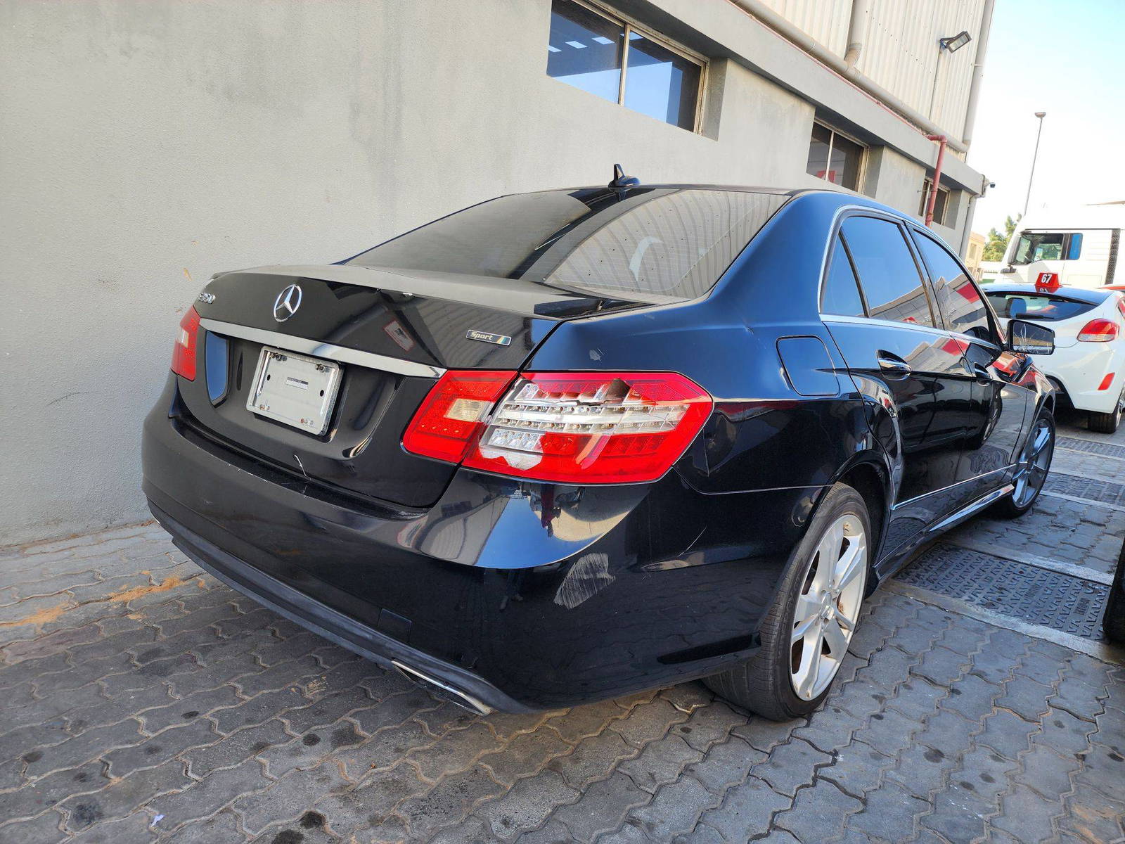 2013 MERCEDES BENZ E 350 — 200459 Miles — Lot 719829 — Al Quoz - Marhaba Auctions Used Cars - Image 3