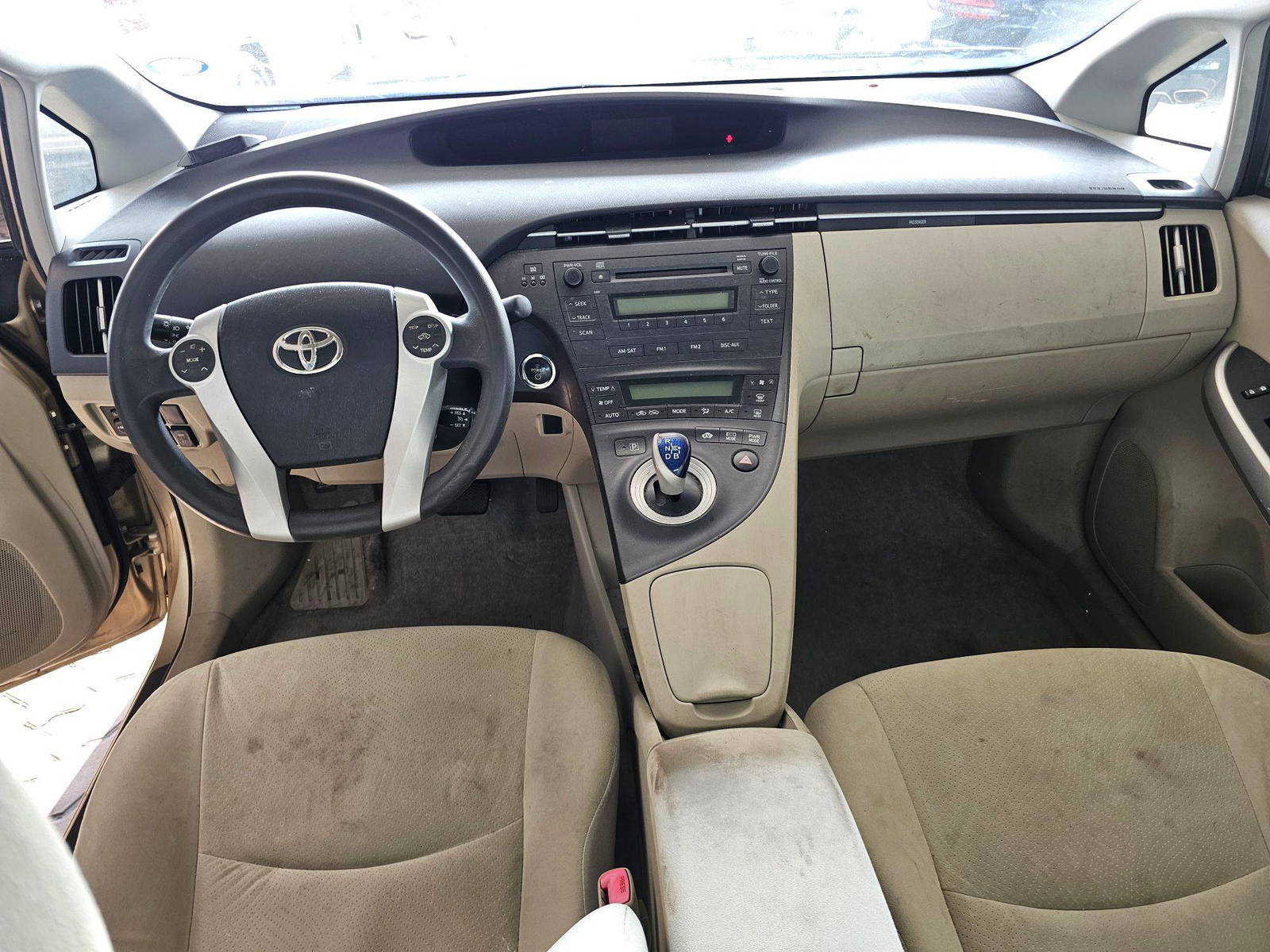 2011 TOYOTA PRIUS — 153598 Miles — Lot 1B0258166 — Souq - Marhaba Auctions Used Cars - Image 8