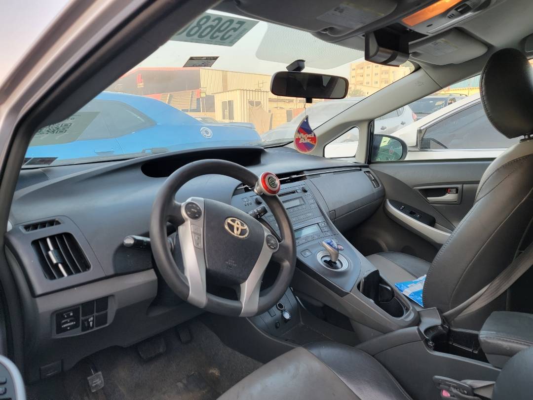 2010 TOYOTA PRIUS — 249041 Miles — Lot 0109811 — Main - Marhaba Auctions Used Cars - Image 6