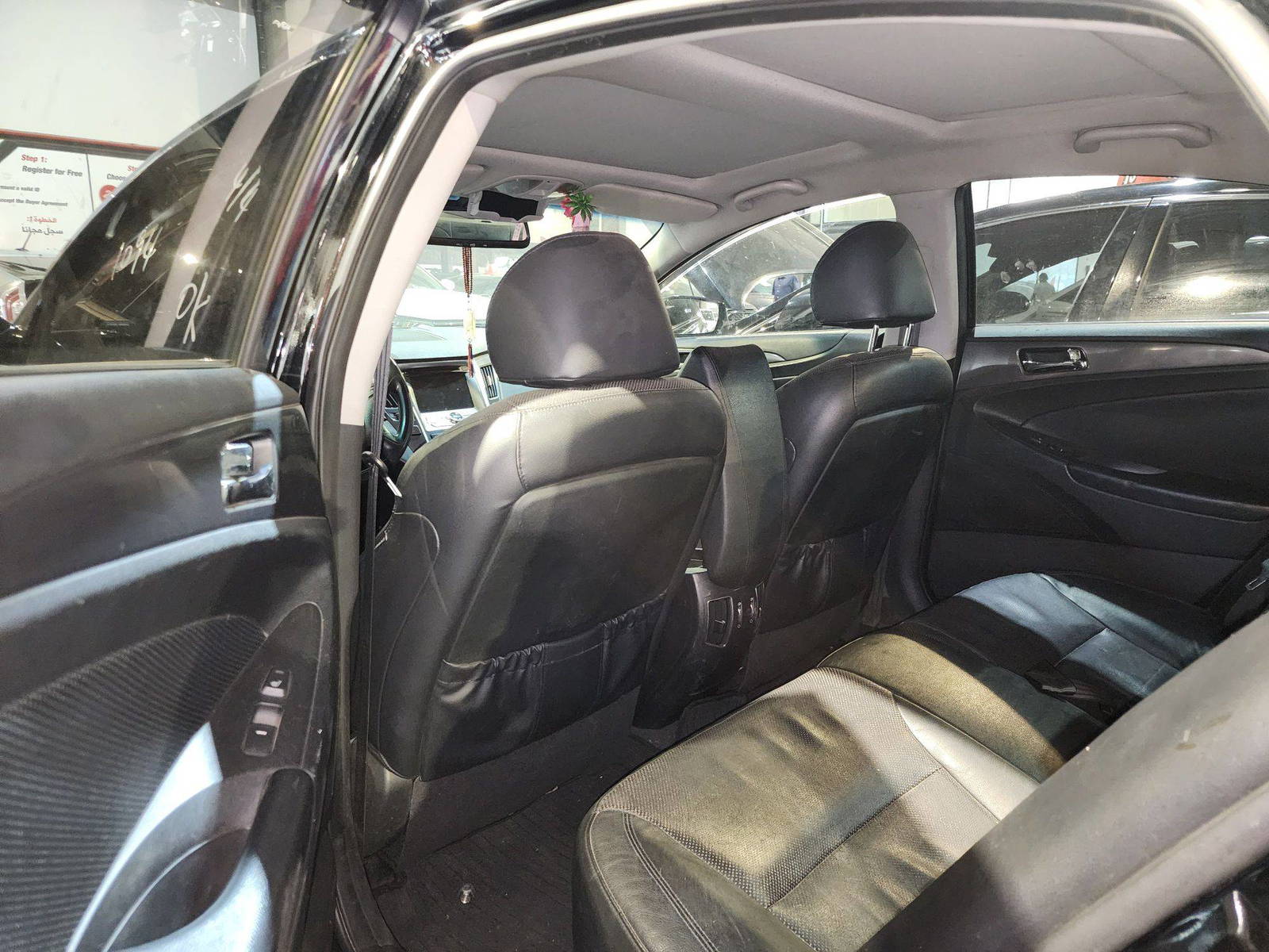 HYUNDAI SONATA 2012 - Marhaba Auction Used Cars - Image 8