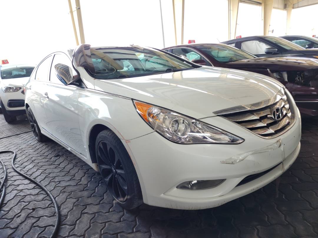 2012 HYUNDAI SONATA — 198790 Miles — Lot 47692054 — Souq - Marhaba Auctions Used Cars - Image 5