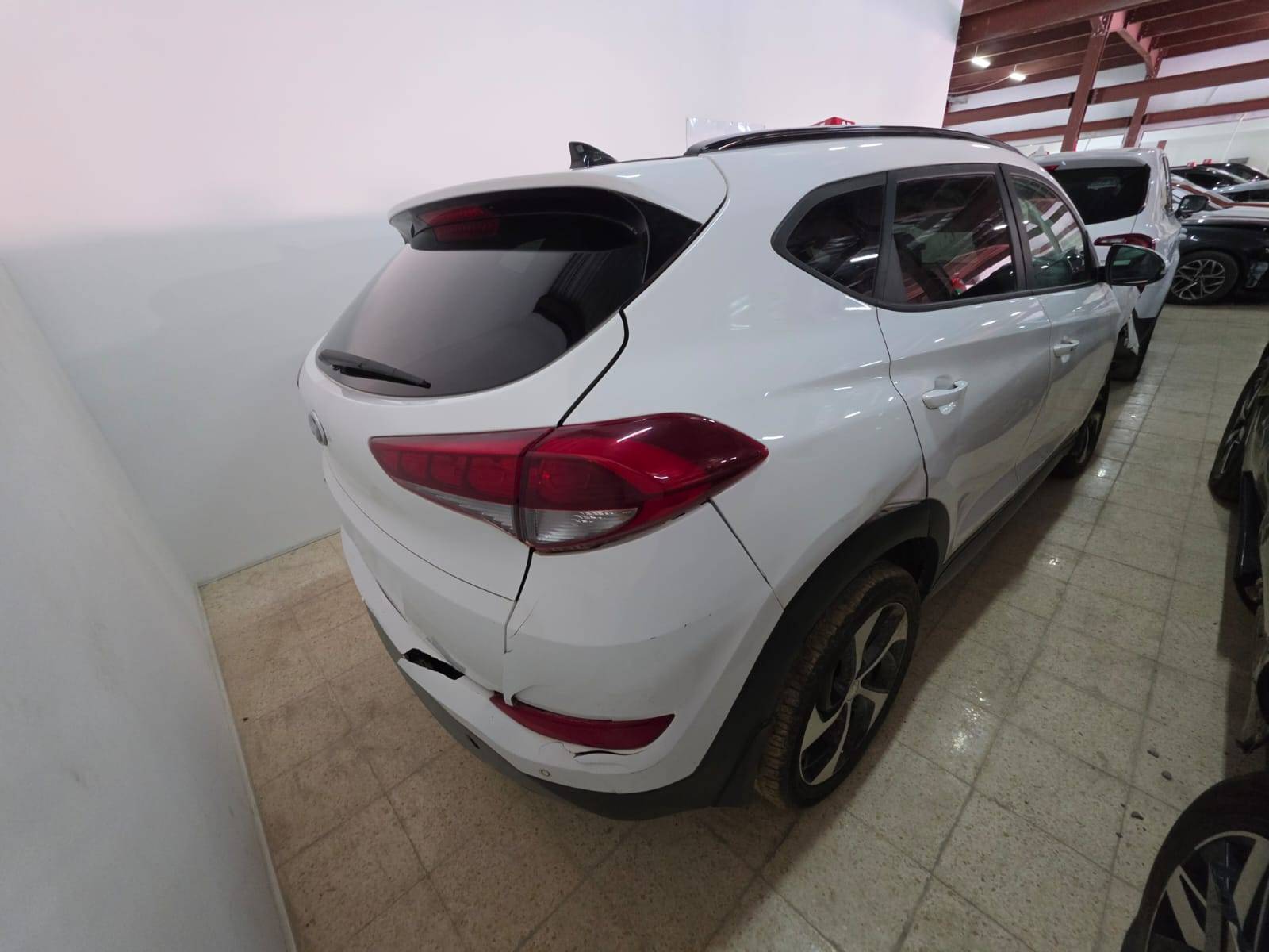 HYUNDAI TUCSON 2018 - Marhaba Auction Used Cars - Image 4